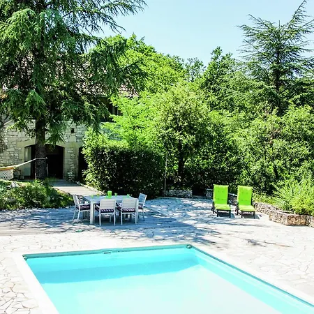 With Private Swimming Pool In Wonderful, Peaceful Setting בית נופש